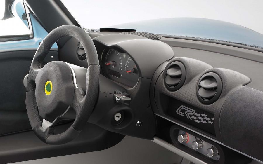 Панель приборов Lotus Elise Club Racer 2011 года  (фото 9 из 30)